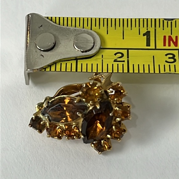 Vintage Gold Tone Brown Orange Marquee Rhinestones Clip On Earrings OS - Picture 8 of 8